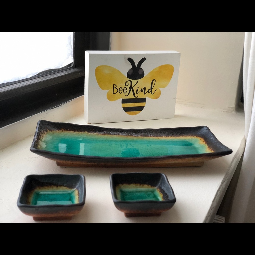 Beautiful Bold Sushi service